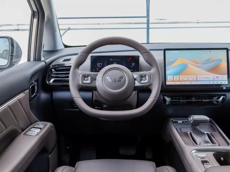 Wuling Starlight 730 2026 1.5T CVT Premium MPV 7 صندلی برای حمل و نقل خانواده و مسافر