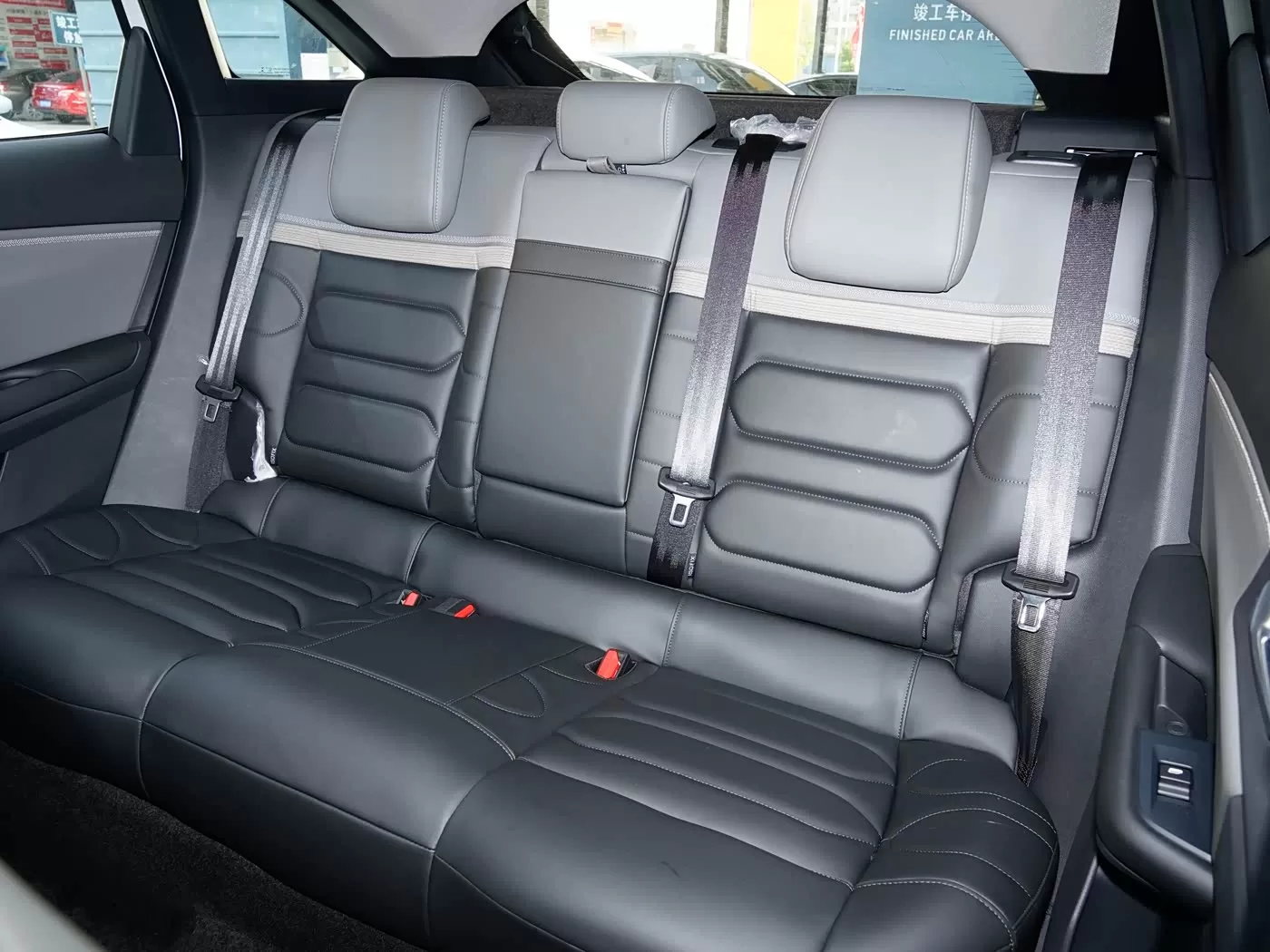 خودروی دست‌دوم دونگفنگ سیتروئن ورسای C5X برای فروش – شرکت صادرات خودروهای سیلو