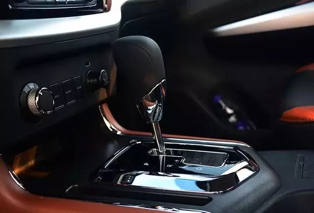 چگونه یک وانت بار دست دوم انتخاب کنیم؟