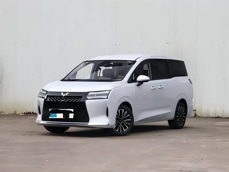 Wuling Starlight 730 2026 1.5T CVT Premium MPV 7 صندلی برای حمل و نقل خانواده و مسافر