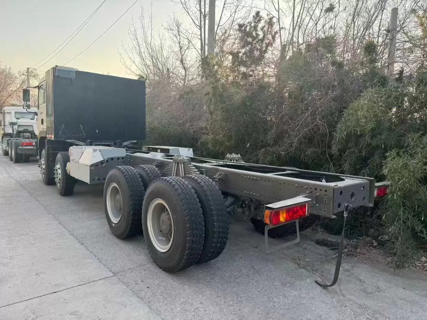 کامیون تراکتوری سینوتراک هاوو TX 6×4 برای فروش در چین