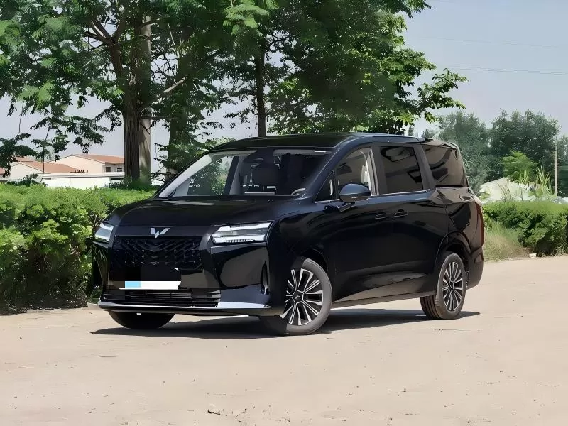 Wuling Starlight 730 2026 1.5T CVT Premium MPV 7 صندلی برای حمل و نقل خانواده و مسافر