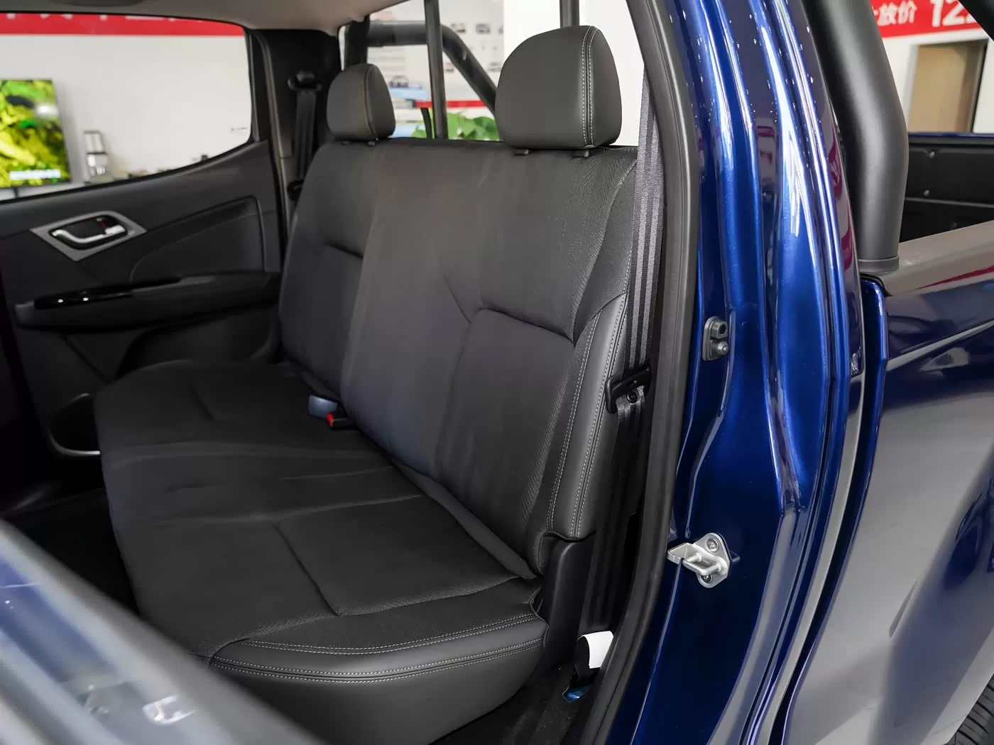 Silu Auto Export - وانت ایسوزو با کارایی بالا